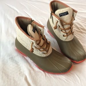 Sperry boots